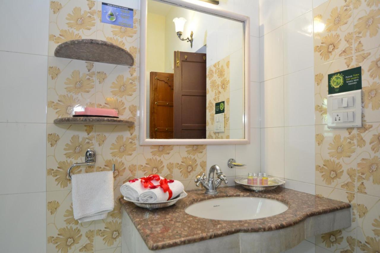 Mahal Khandela - A Heritage Hotel And Spa Джайпур Екстериор снимка