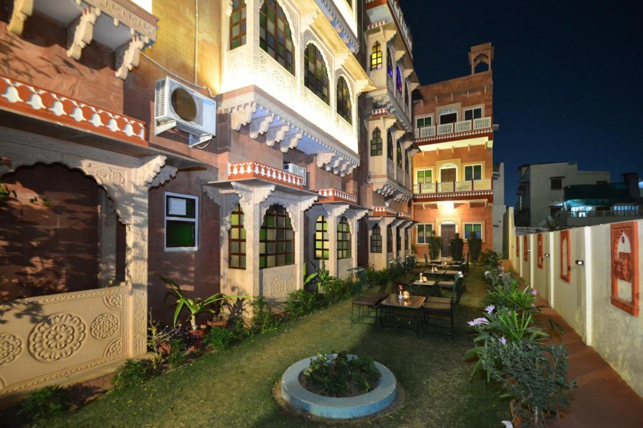 Mahal Khandela - A Heritage Hotel And Spa Джайпур Екстериор снимка